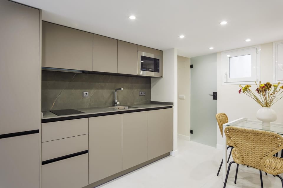 Heima Penthouse Old Town (2100)