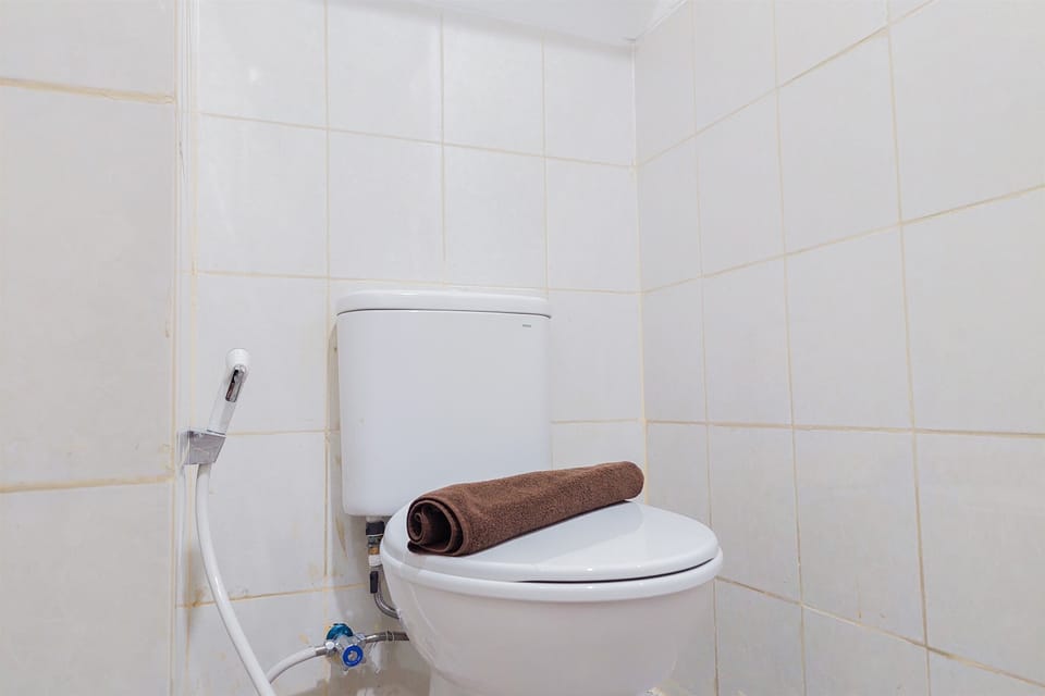 Modern Look Studio At Urbantown Serpong Apartment Apartment in Indonesia