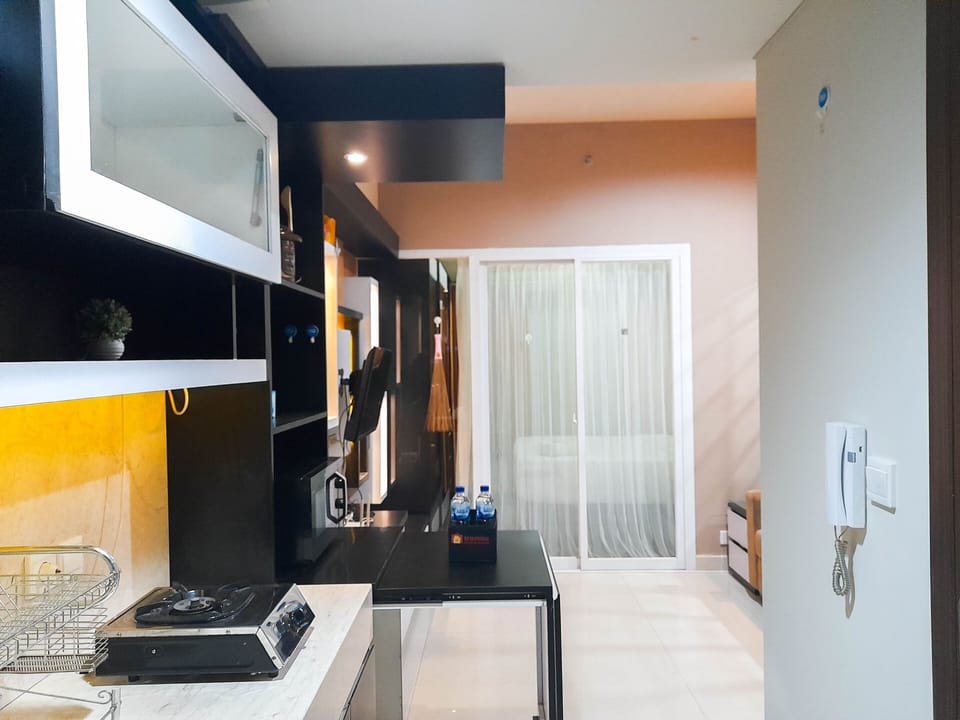 Apartment | Private kitchen | Full-size fridge, stovetop