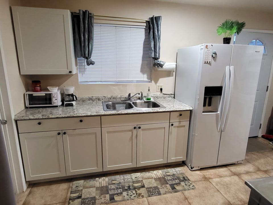 Kitchen area