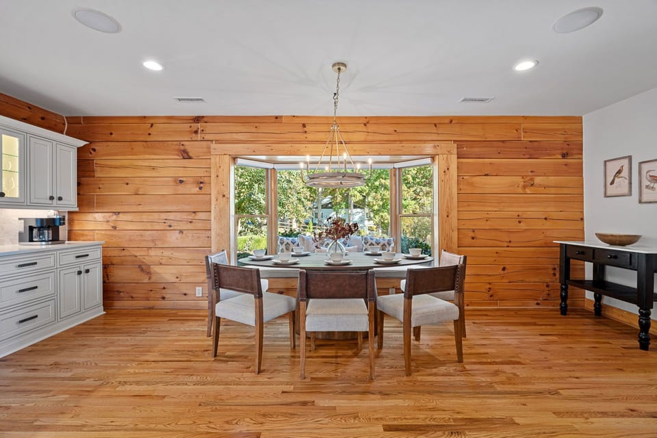 Eat in kitchen area dining for 8.