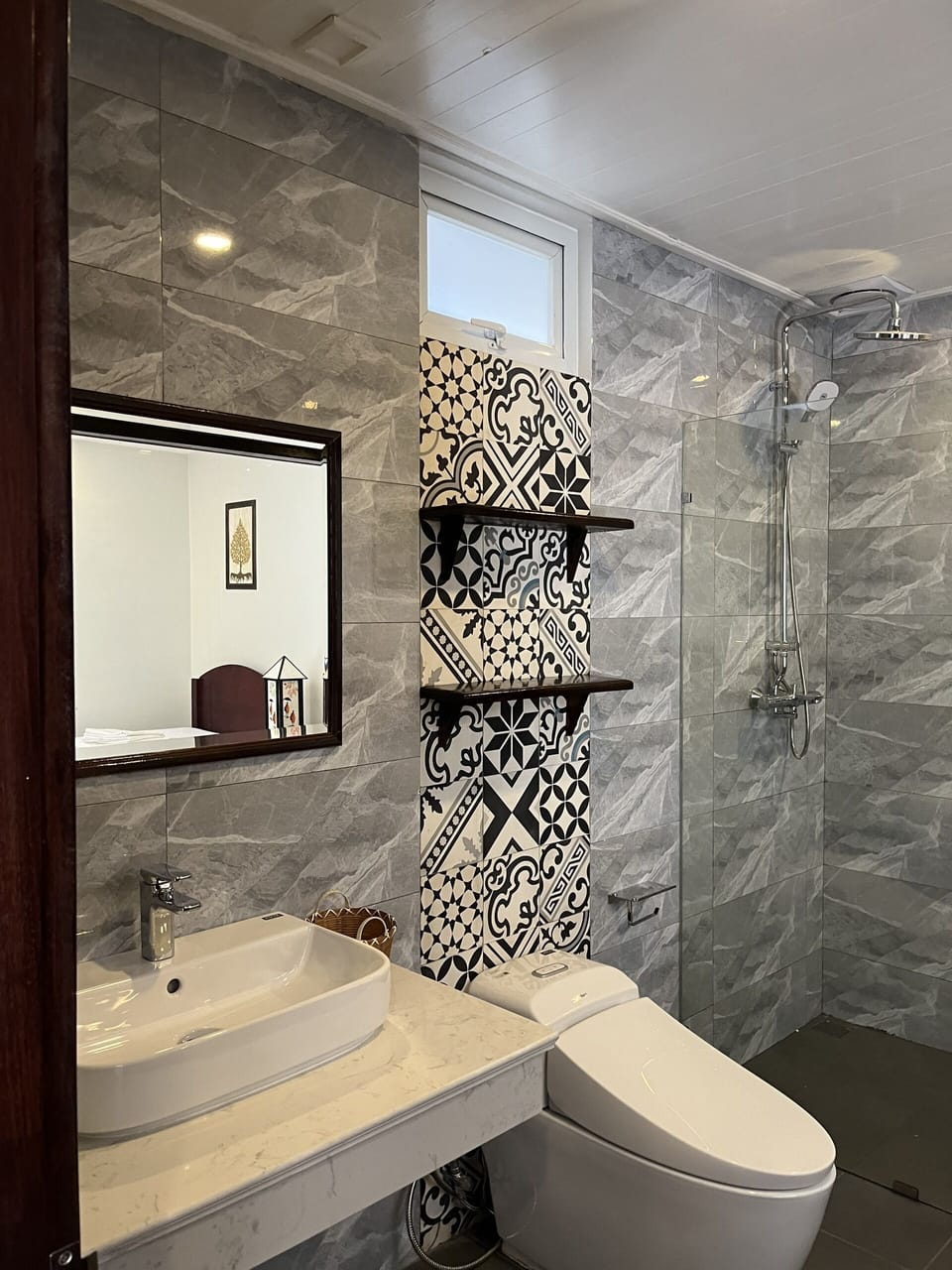 Shower, rainfall showerhead, hair dryer, slippers