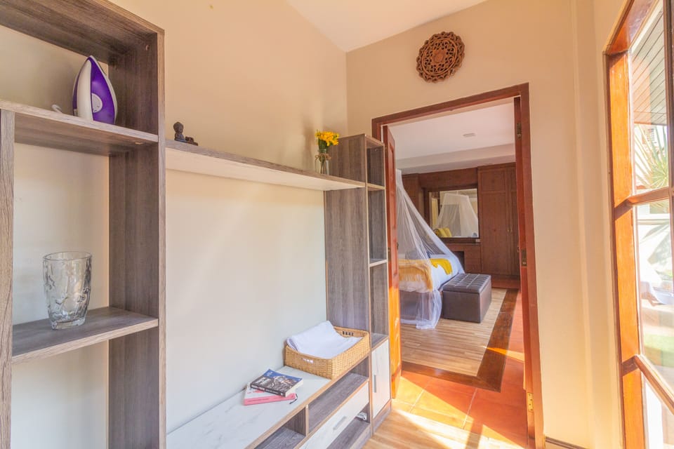 Deluxe Villa | Living area | 55-inch Smart TV with digital channels, Netflix, streaming services