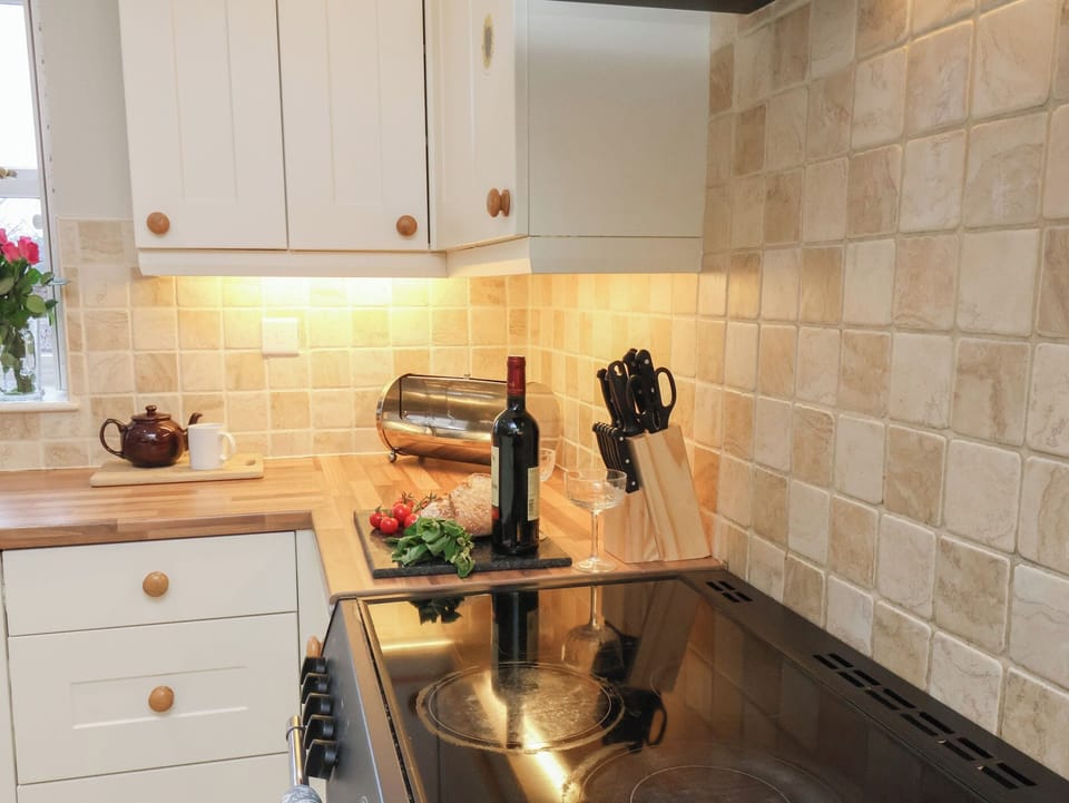 Fridge, dishwasher, electric kettle, toaster