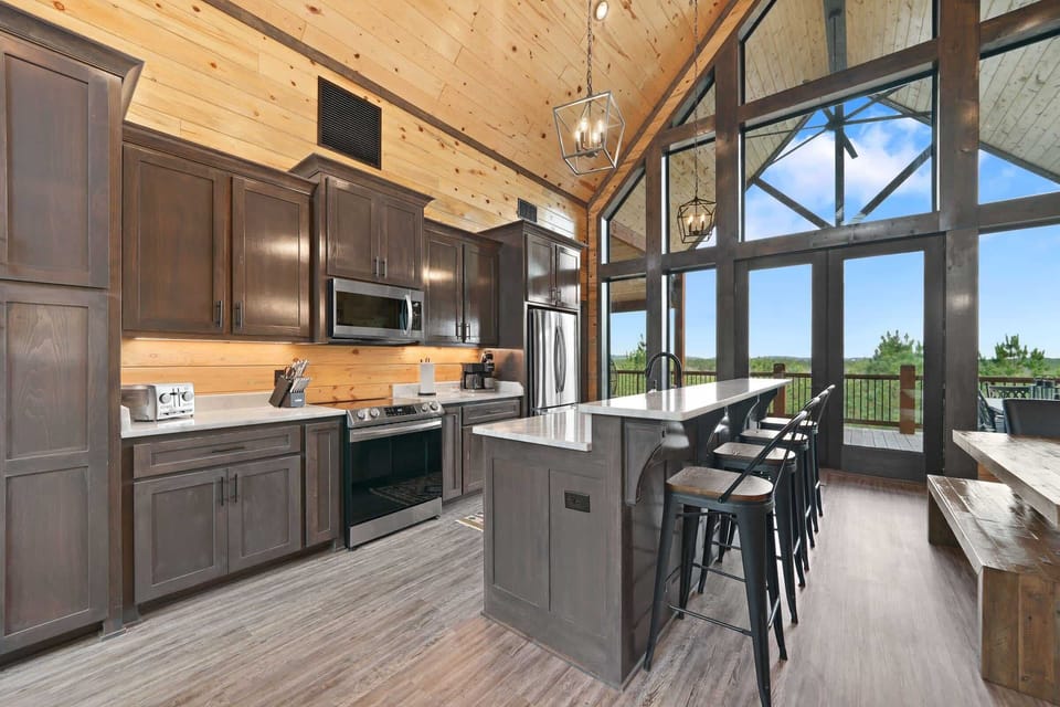 The chef kitchen with all cooking essentials.