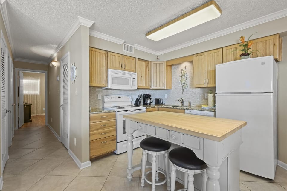 Sandpiper 15A Kitchen