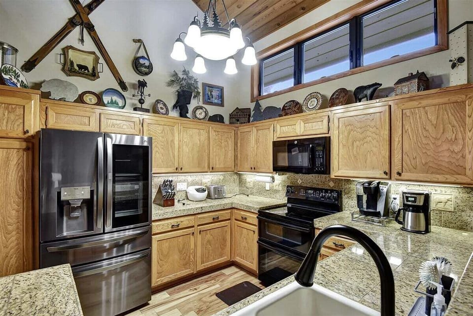 Fully equipped kitchen