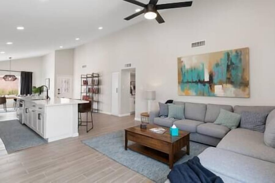 1c5f23f0 63a5 4f08 af35 0b1eb1072115