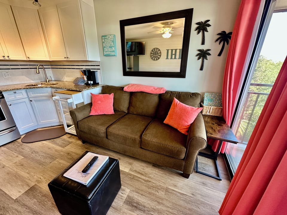 Living room - Queen sleeper sofa