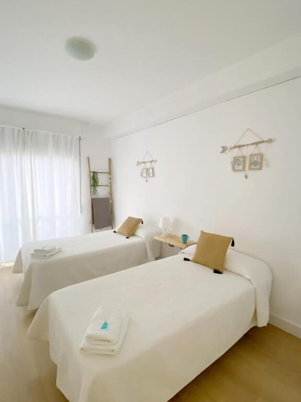 Desk, cribs/infant beds, rollaway beds, free WiFi