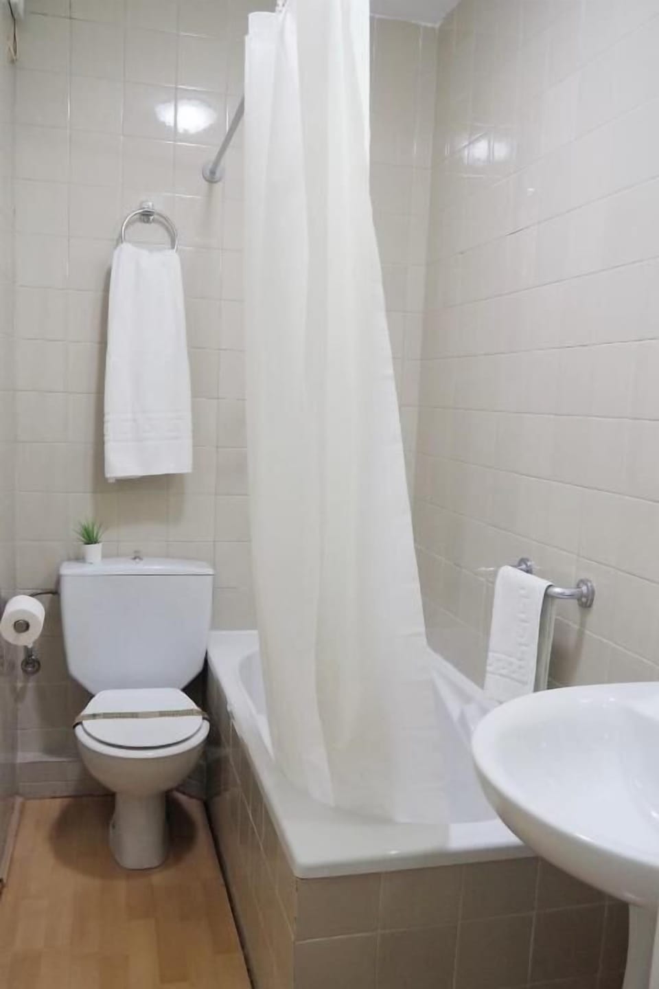 Free toiletries, hair dryer, towels, soap