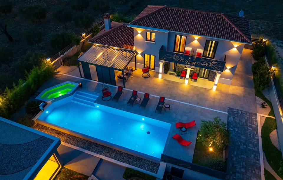 pool
