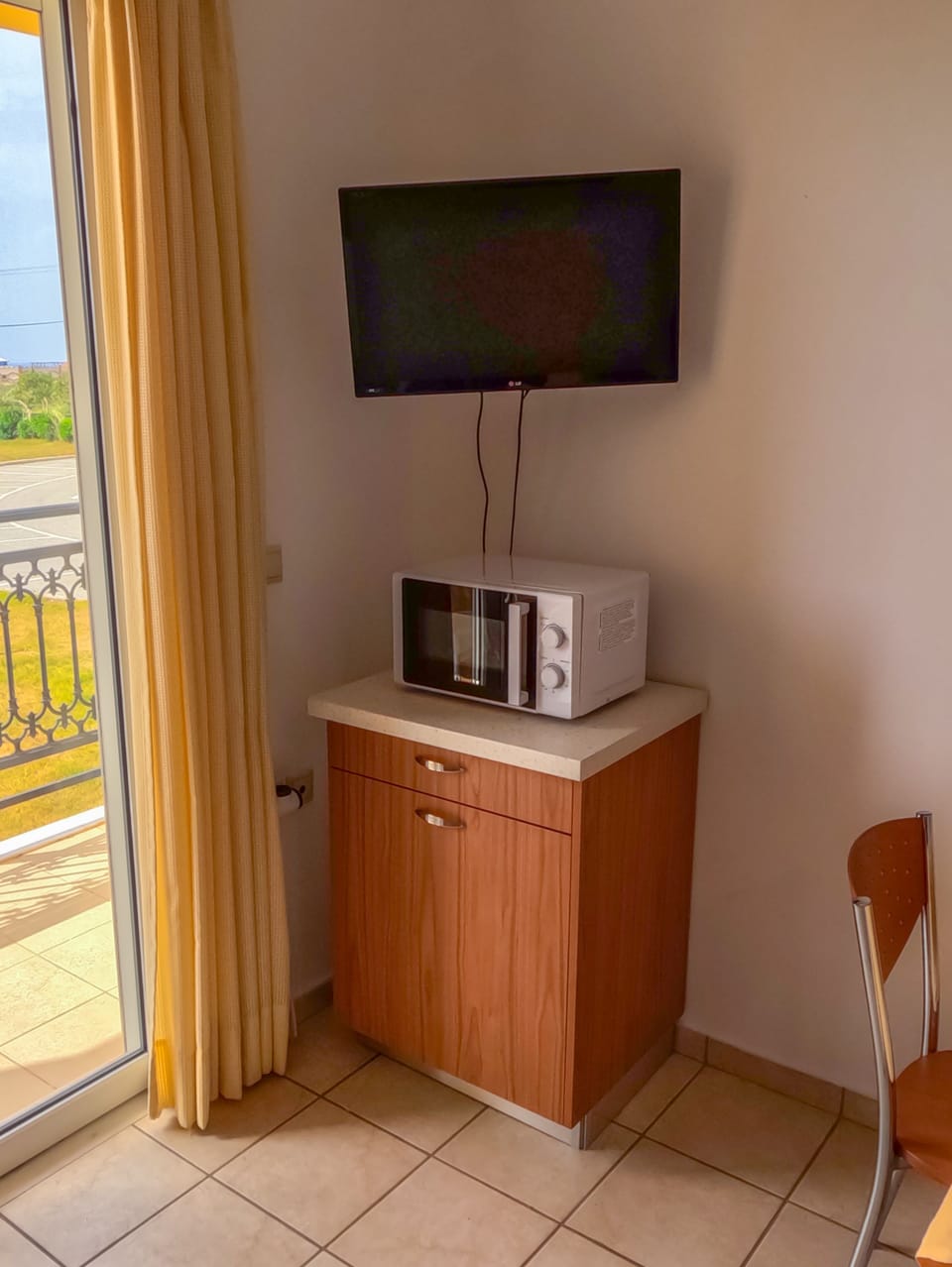 Studio, 2 Twin Beds, Sea View | Premium bedding, in-room safe, soundproofing, free cribs/infant beds
