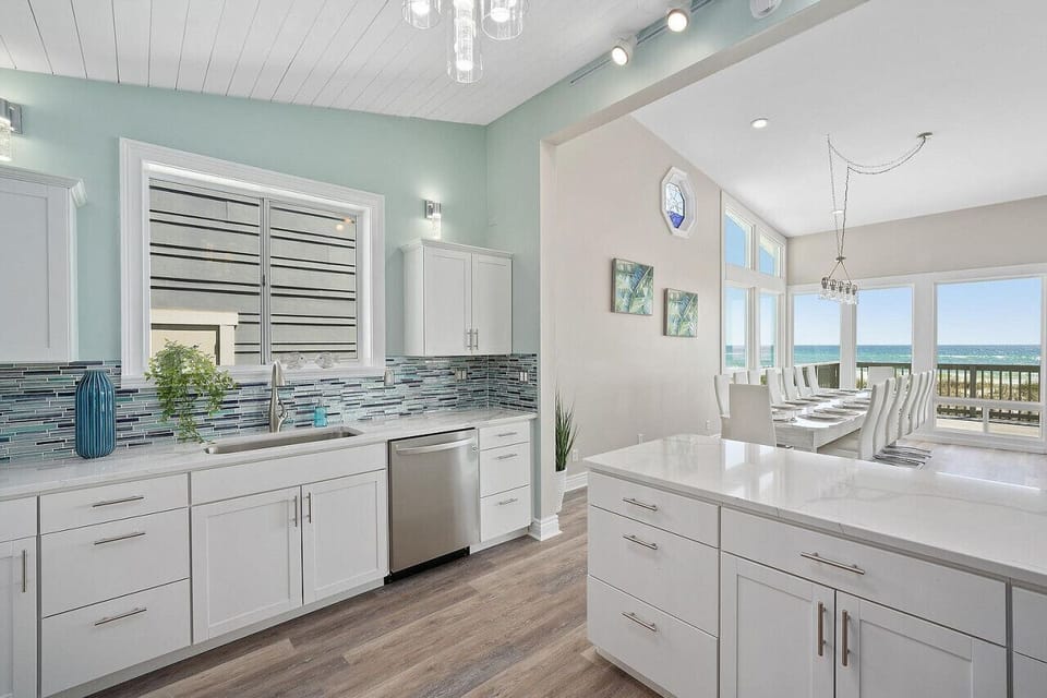 Full Size Kitchen