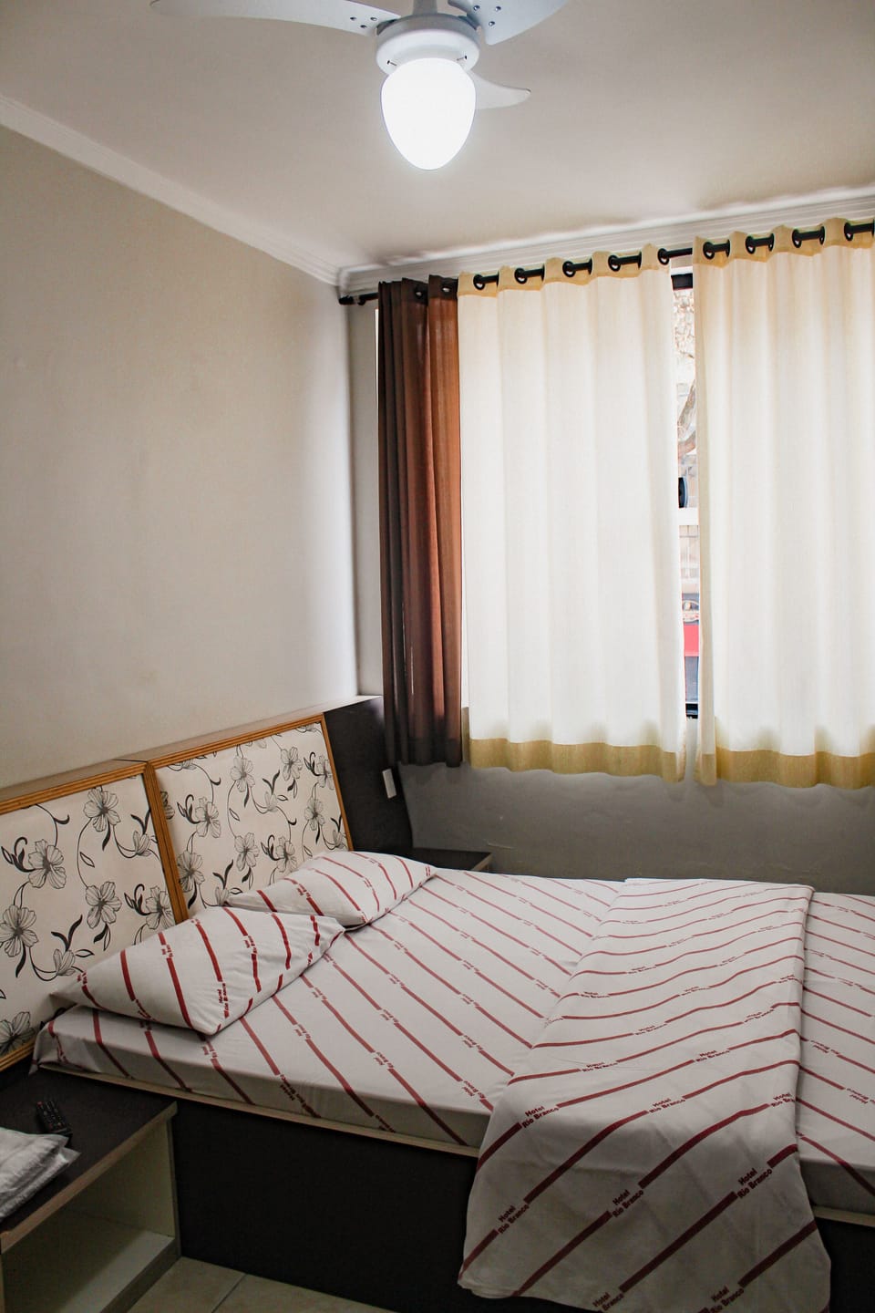 Standard Double Room | Free WiFi, bed sheets