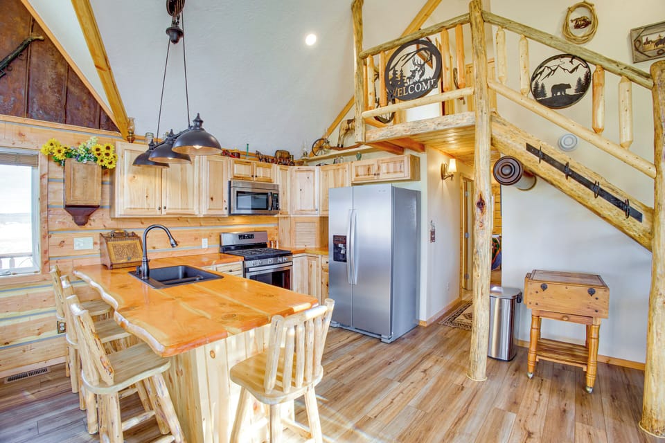 House (3 Bedrooms) | Interior