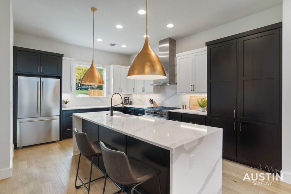 Spacious fully equipped kitchen with all the essentials plus dishwasher