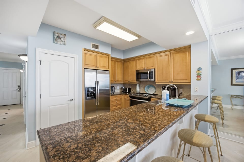 Azure #307 Kitchen