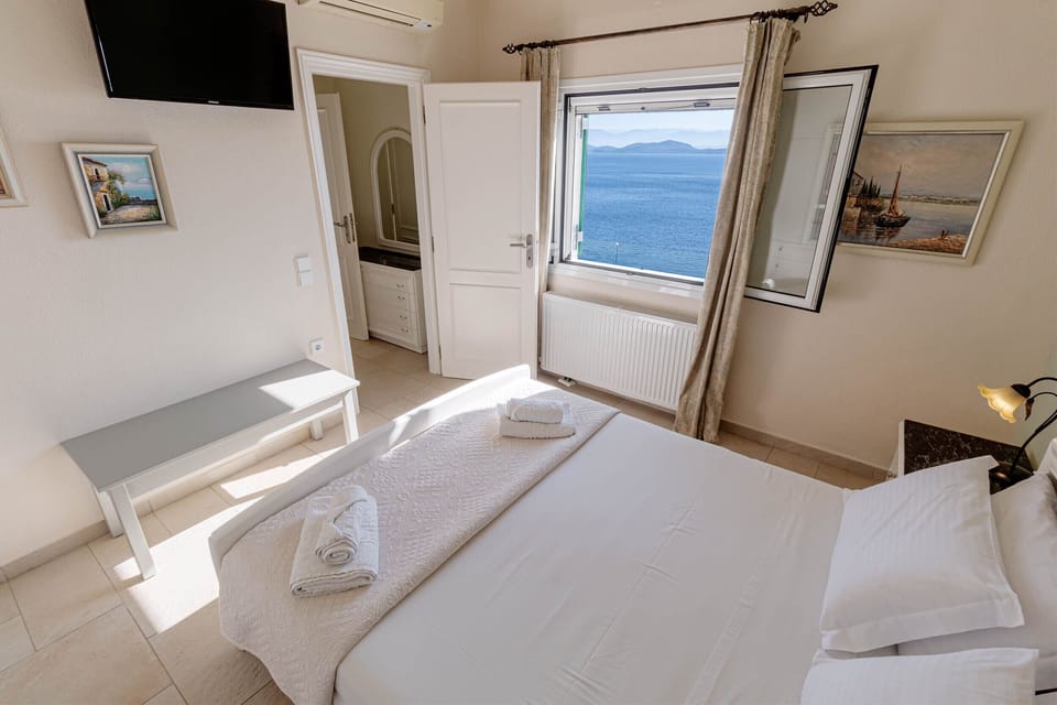 Kalami Beach - Villa Kouloura Villa in Peloponnese, Western Greece and the Ionian