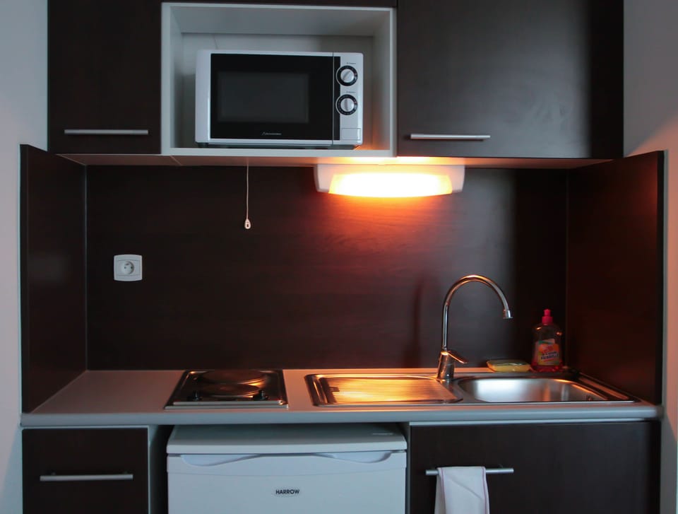 Private kitchenette