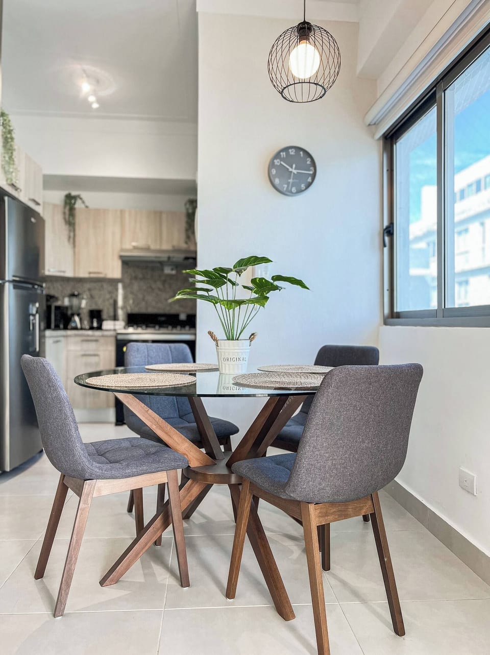 Apartment, 1 Bedroom, Accessible, Smoking | Dining