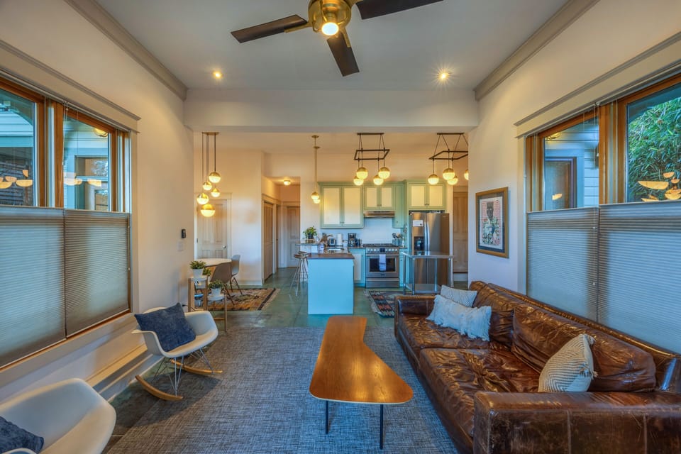 House, 2 Bedrooms | Living area | Smart TV