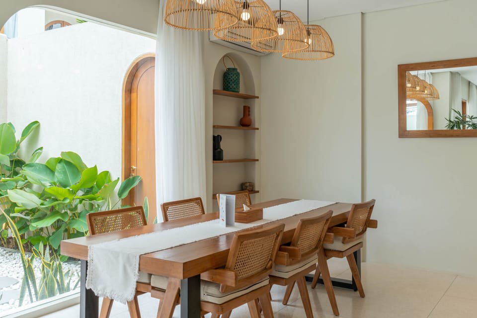 Design Villa, 3 Bedrooms, Private Pool | Dining room