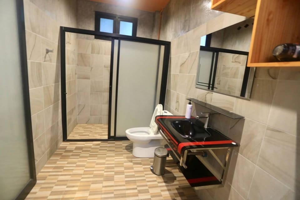Superior Room | Bathroom