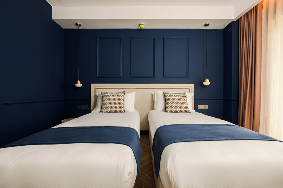Standard Double or Twin Room, 1 Bedroom | In-room safe, desk, laptop workspace, blackout drapes