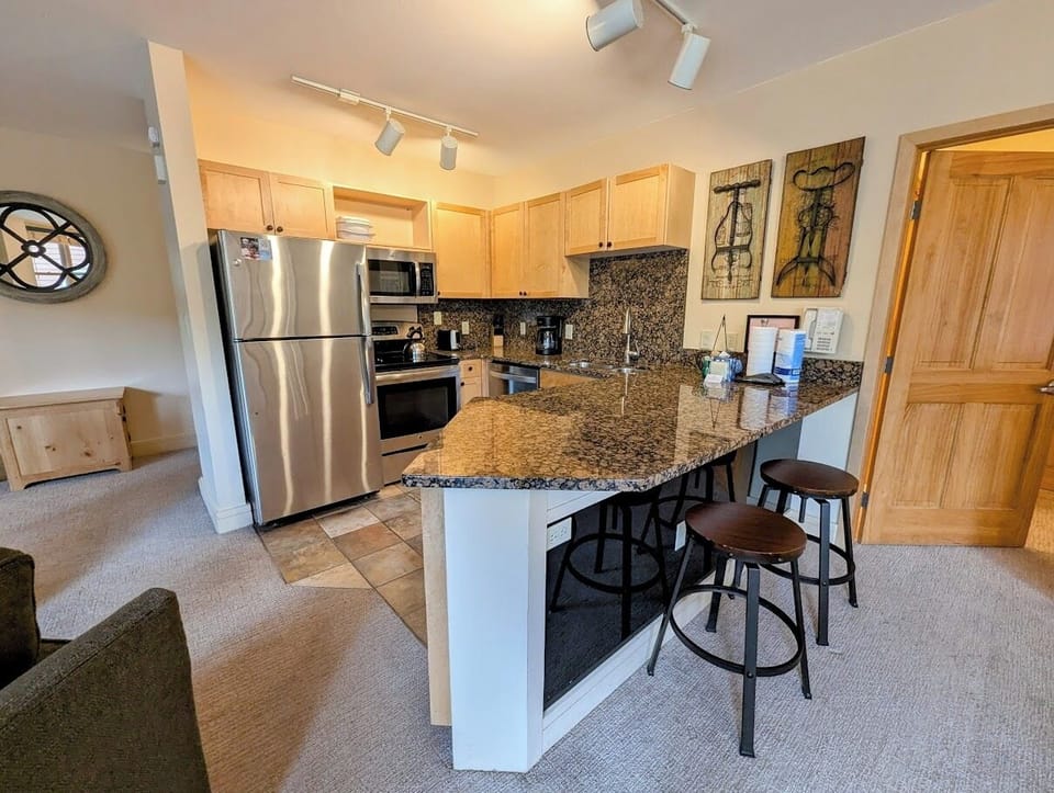 Fully equipped kitchen
