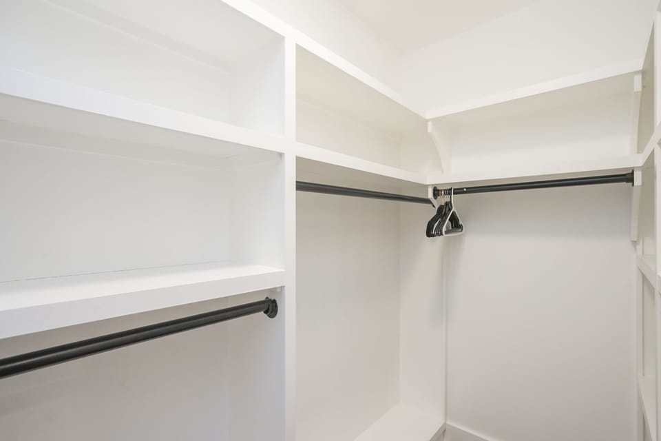 Closet with plenty of space