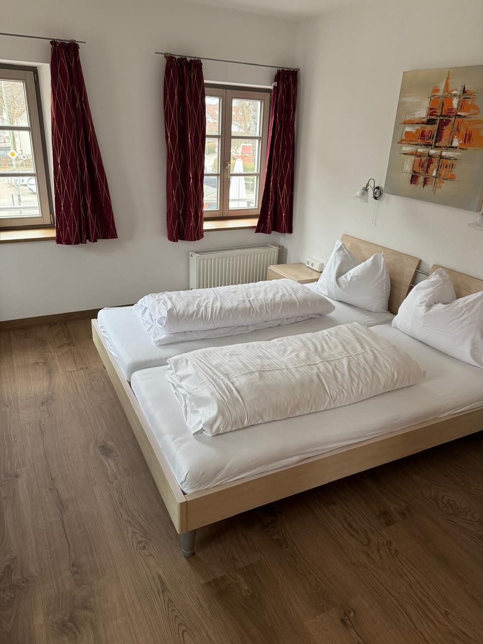 Standard Double Room | Desk, WiFi (free)