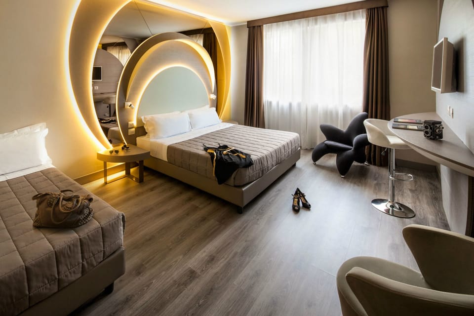 Premium bedding, minibar, in-room safe, desk