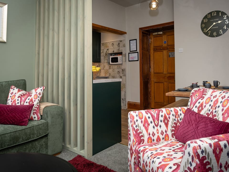 Cottage | Living area