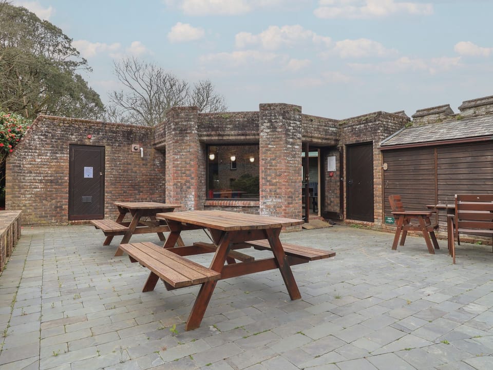 Cottage | Outdoor dining