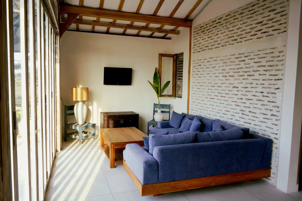Design Villa, 2 Bedrooms, Kitchen, Mountain View | Living area