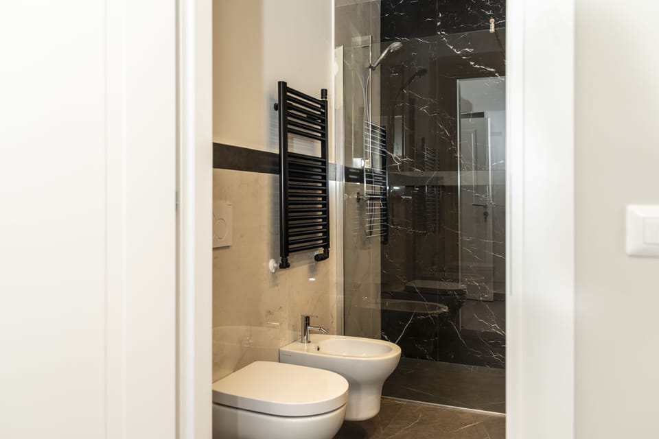 Superior Triple Room | Bathroom