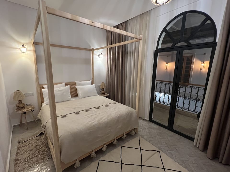 In-room safe, blackout drapes, soundproofing, free WiFi