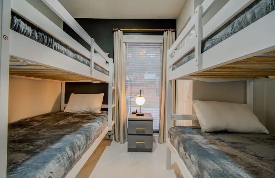 With not one but two bunk beds in this bedroom, you’ll have double the chances of getting your top or bottom bunking preferences!