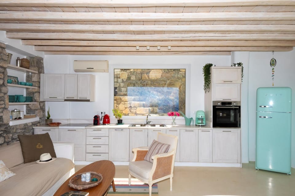 House, Smoking | 5 bedrooms, soundproofing