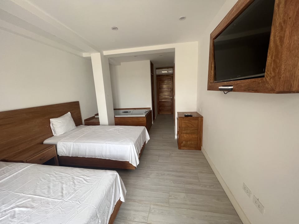 Deluxe Double or Twin Room | Hypo-allergenic bedding available, minibar, desk, laptop workspace
