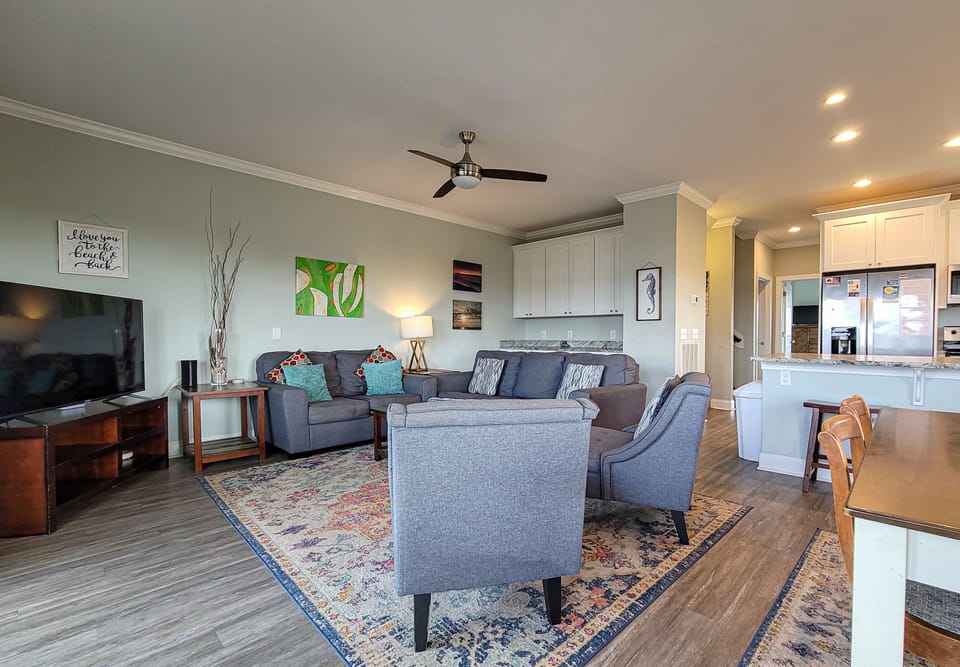 Living Room-42