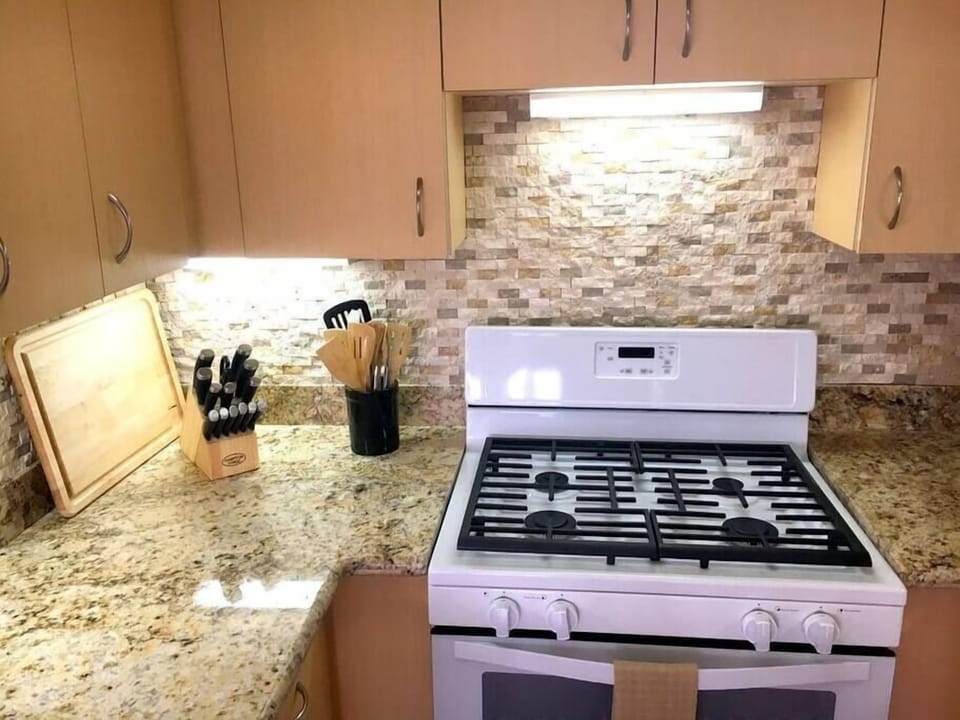 Gas range
