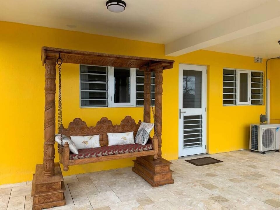 Patio swing