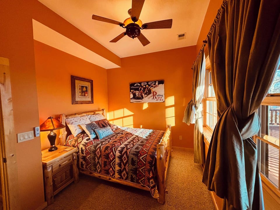 House (4 Bedrooms) | Property amenity