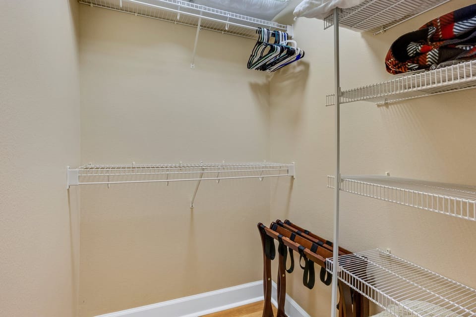 Master Large walk-in closet in the Master