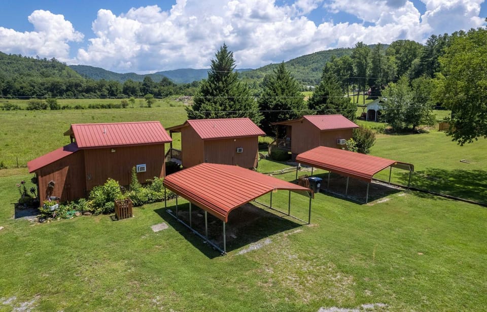 Aerial View - Dragon Rest Cabins 1, 2 and 3