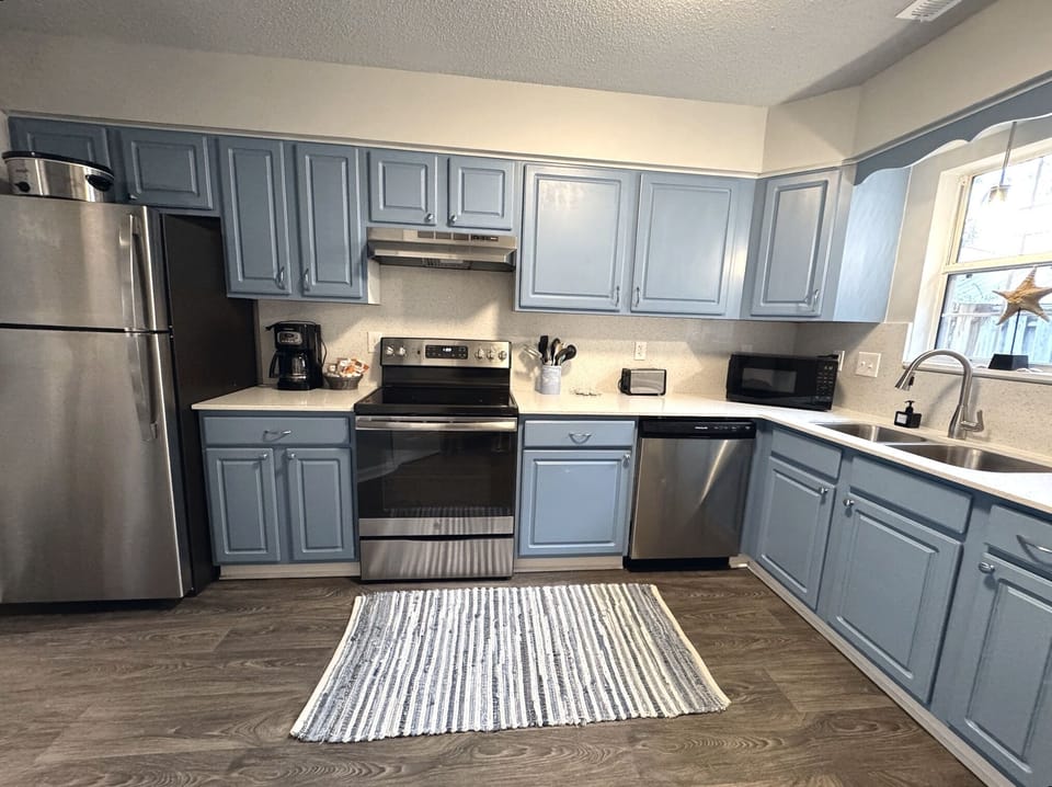 Well equipped kitchen