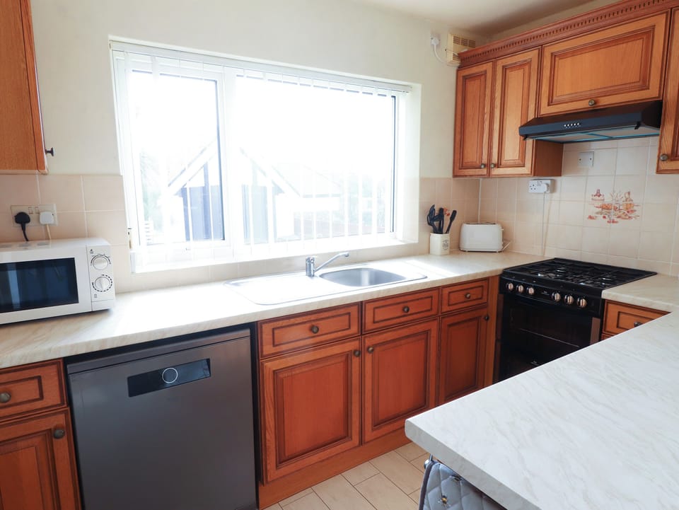 Fridge, dishwasher, electric kettle, toaster