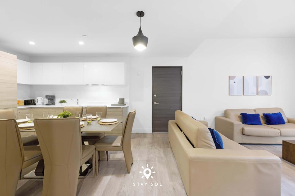 Dining / Living room